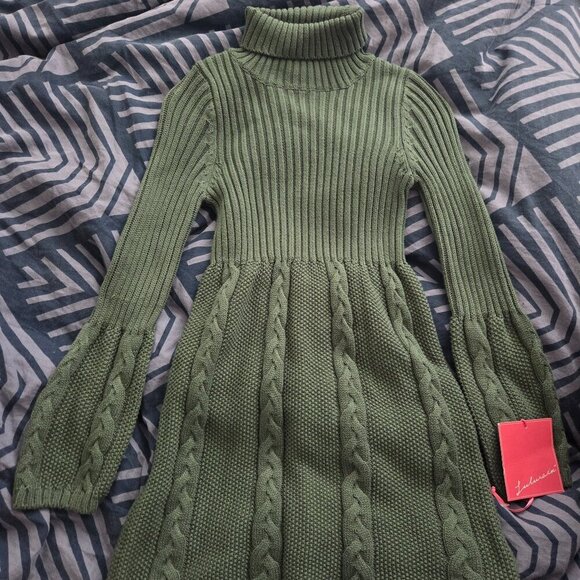 Brand new kids dress - Picture 1 of 2